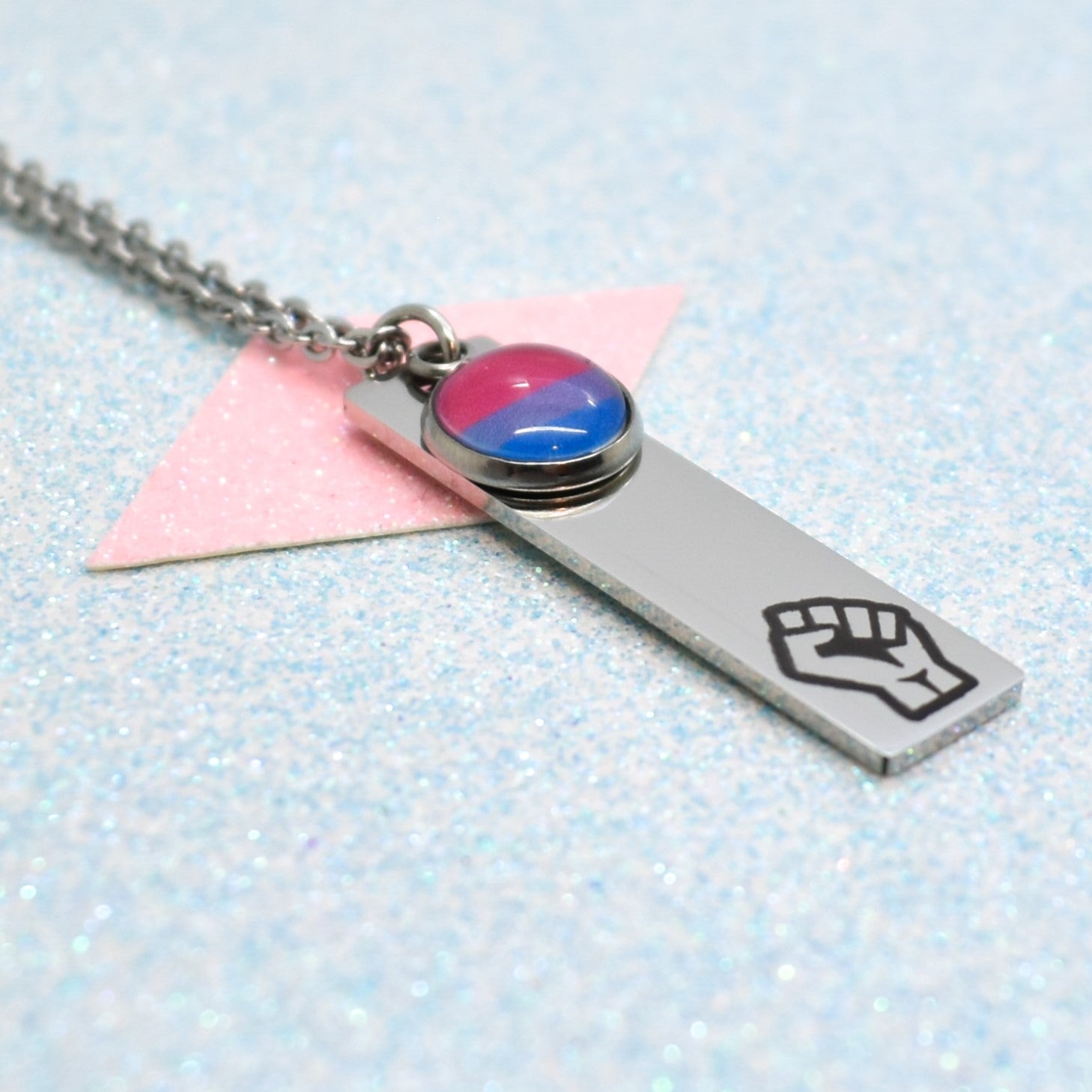 Expressing your Bisexual Identity with Bisexual Jewellery