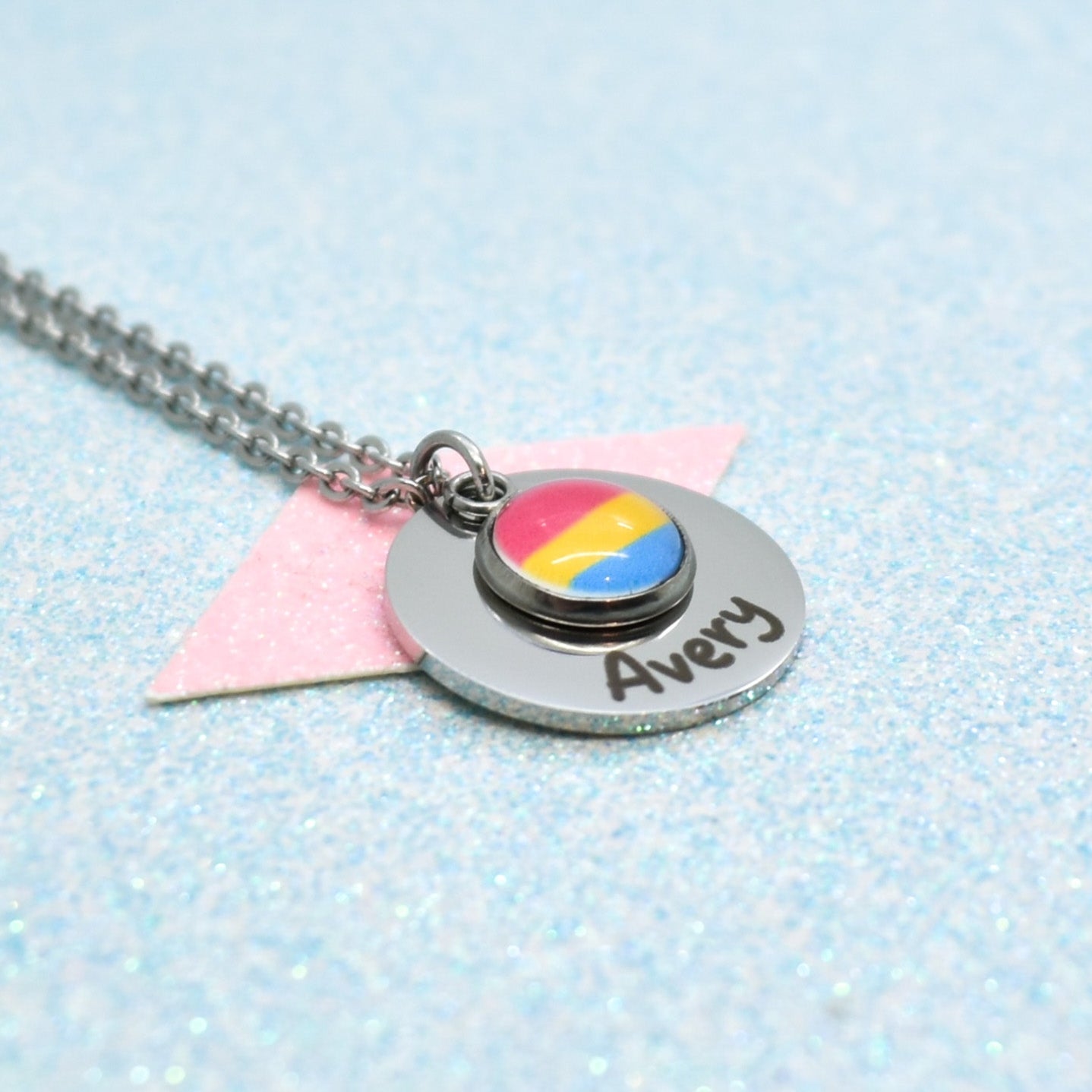 Exposé, Pansexual Necklace